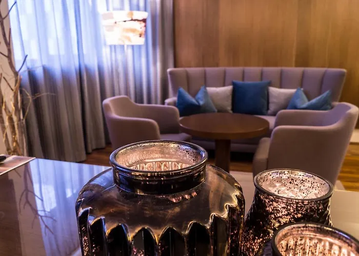 Отель The Penz 4*