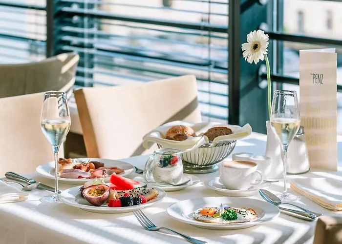 The Penz Готель